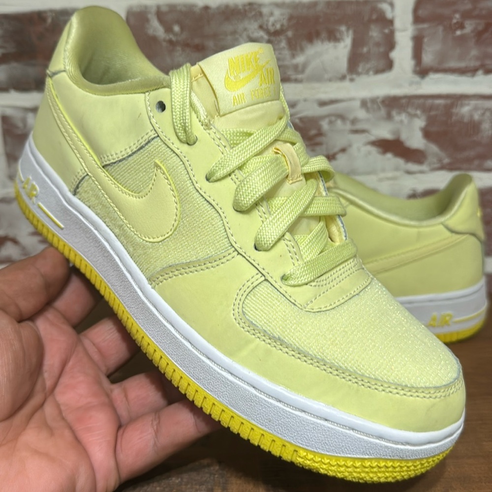 Nike Air Force Cintron Tiny/Yellow Pulse Youth Sz 5.5Y